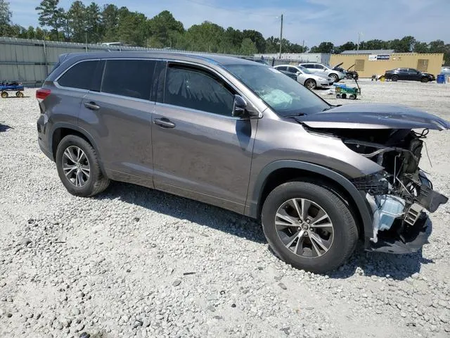 5TDZZRFH5HS214232 2017 2017 Toyota Highlander- LE 4