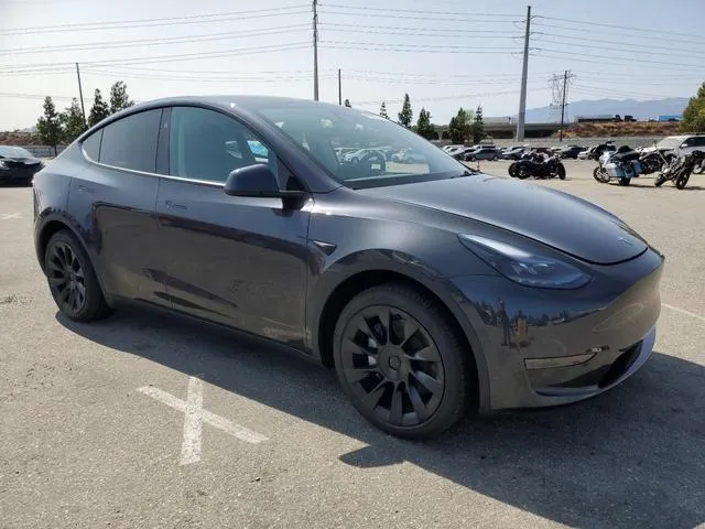 7SAYGDED0RF119721 2024 2024 Tesla MODEL Y 4