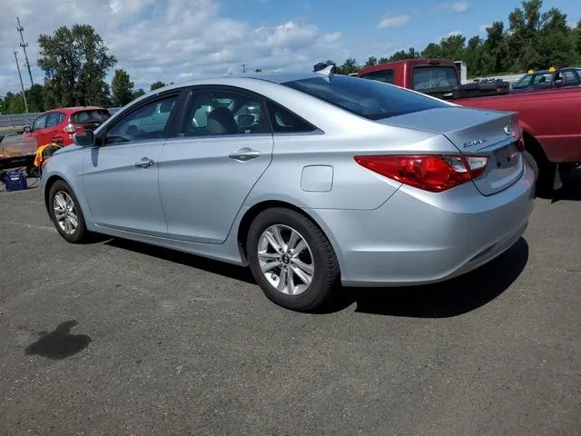 5NPEB4AC3BH279174 2011 2011 Hyundai Sonata- Gls 2