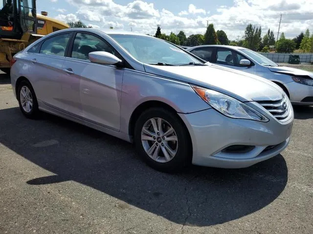 5NPEB4AC3BH279174 2011 2011 Hyundai Sonata- Gls 4