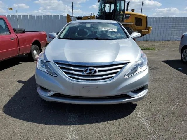 5NPEB4AC3BH279174 2011 2011 Hyundai Sonata- Gls 5