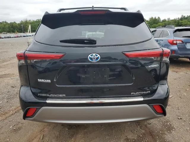 5TDEBRCH1NS088941 2022 2022 Toyota Highlander- Hybrid Platinum 6