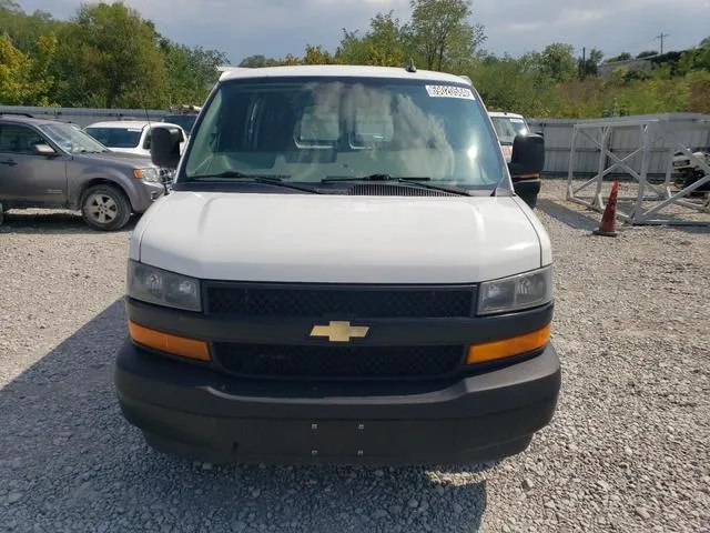 1GCWGBF74M1187118 2021 2021 Chevrolet Express 5