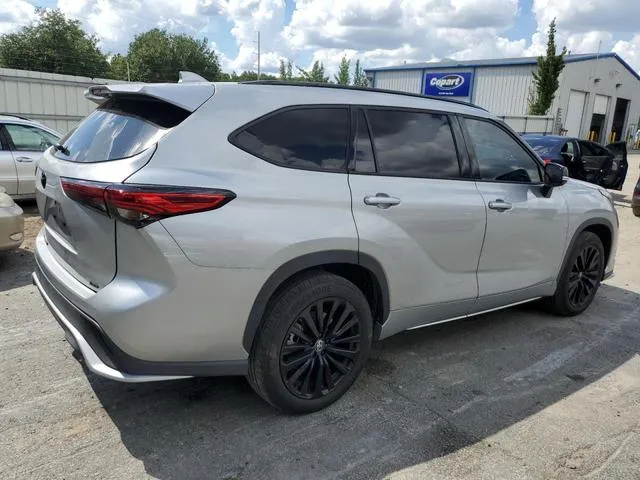 5TDKDRAH7PS023644 2023 2023 Toyota Highlander- L 3