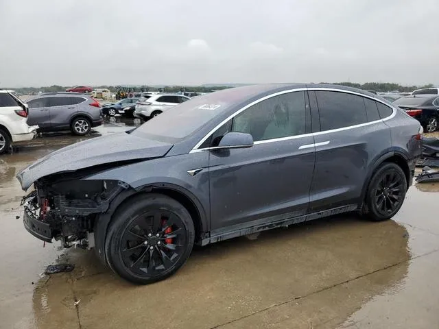 5YJXCAE47KF183067 2019 2019 Tesla MODEL X 1