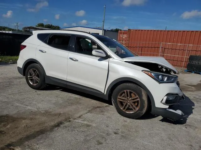 5XYZU3LB2HG463340 2017 2017 Hyundai Santa Fe 4