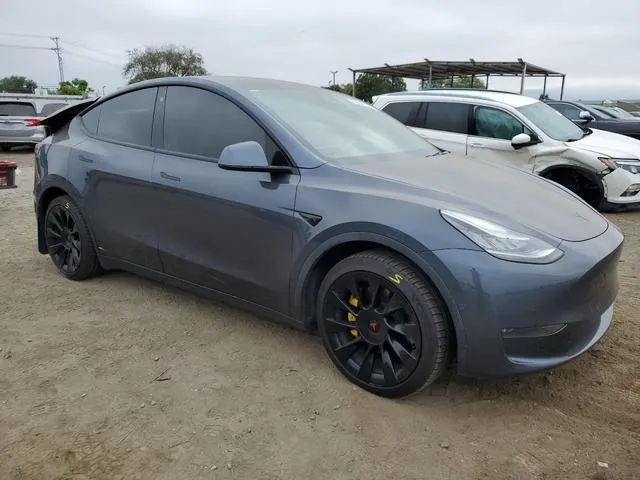 5YJYGDEE0MF067909 2021 2021 Tesla MODEL Y 4