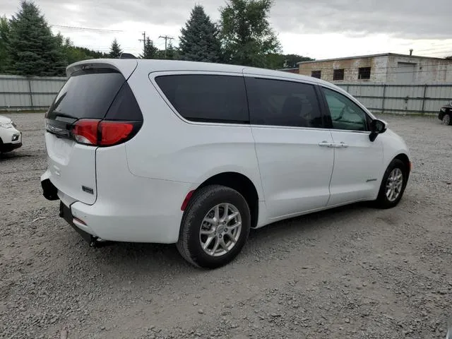 2C4RC1CG1NR159359 2022 2022 Chrysler Voyager- LX 3