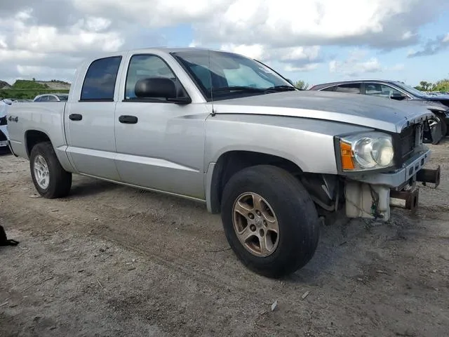 1D7HW48J57S118474 2007 2007 Dodge Dakota- Quad Slt 4