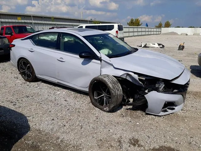 1N4BL4CV9PN402133 2023 2023 Nissan Altima- SR 4