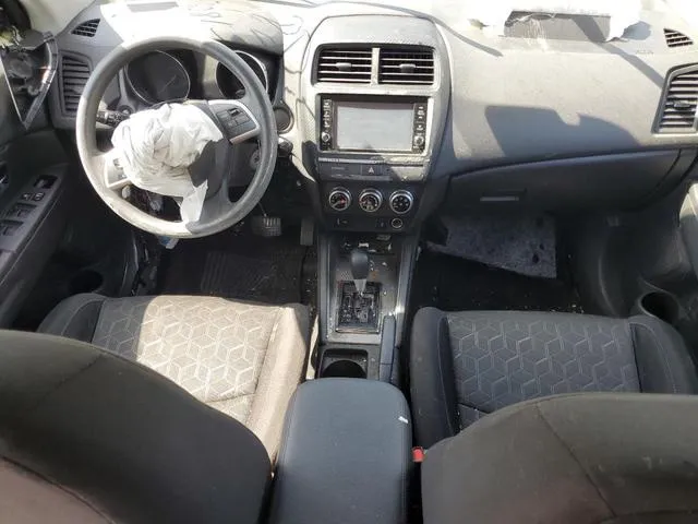 JA4APUAU6MU029505 2021 2021 Mitsubishi Outlander- ES 8