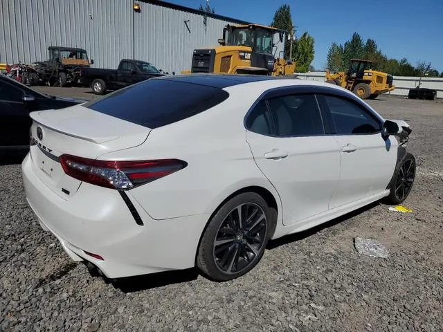 4T1B61HK0JU062037 2018 2018 Toyota Camry- Xse 3