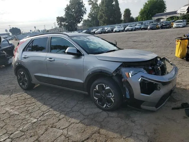 KNDCR3L14P5022038 2023 2023 KIA Niro- Wind 4