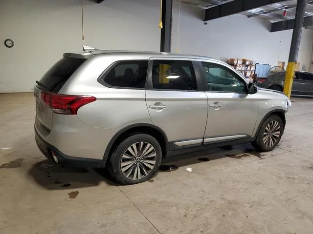 JA4AD2A39LZ039547 2020 2020 Mitsubishi Outlander- ES 3