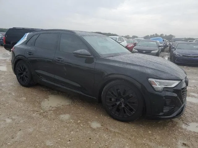 WA16AAGEXRB018273 2024 2024 Audi Q8- Prestige 4