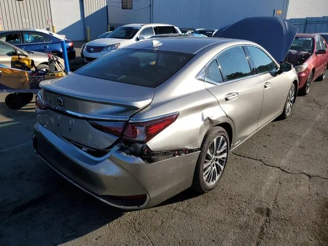 58AB21B10KU003804 2019 2019 Lexus ES- 300H 3