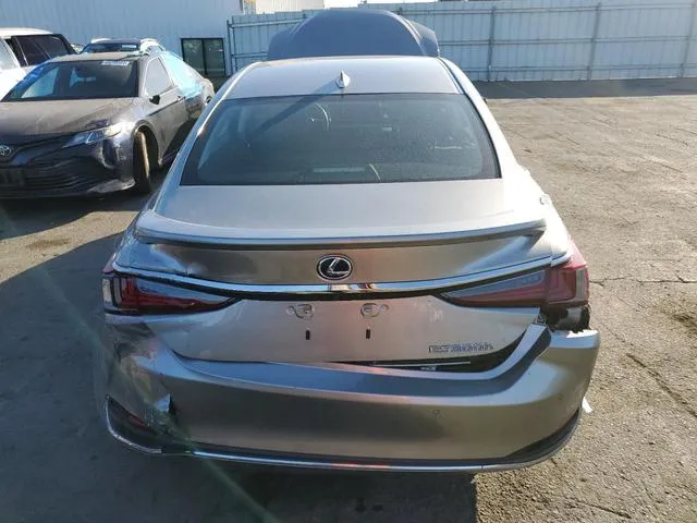 58AB21B10KU003804 2019 2019 Lexus ES- 300H 6