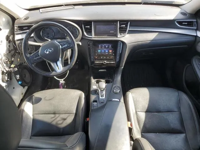 3PCAJ5M36KF102488 2019 2019 Infiniti QX50- Essential 8