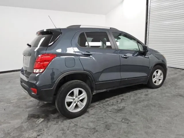 KL7CJPSM2NB540249 2022 2022 Chevrolet Trax- 1LT 3