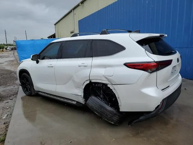 5TDZZRAH8NS133180 2022 2022 Toyota Highlander- L 2