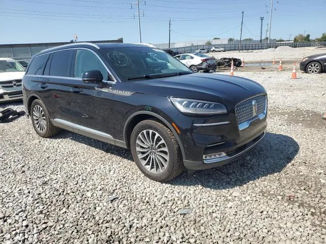 5LM5J7XC8LGL16956 2020 2020 Lincoln Aviator- Reserve 4