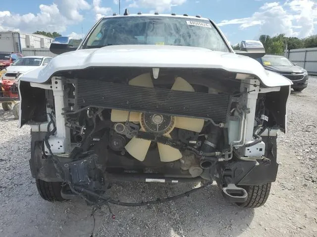 3C63RRJL0KG663042 2019 2019 RAM 3500- Laramie 5