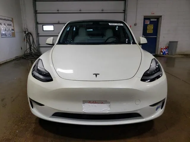 5YJYGDEEXMF098472 2021 2021 Tesla MODEL Y 5