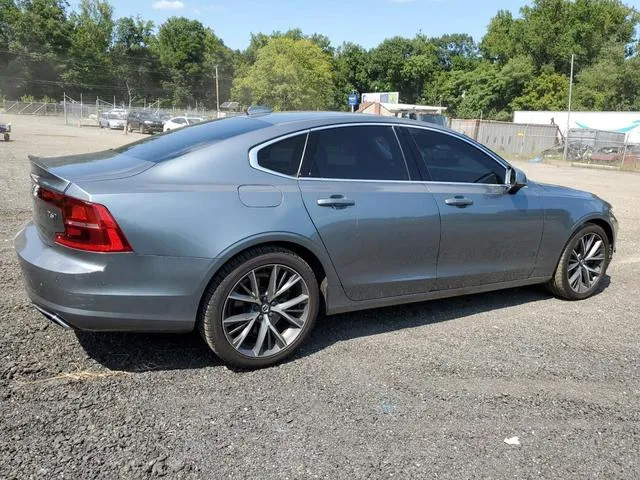 YV1A22MK6H1016242 2017 2017 Volvo S90- T6 Momentum 3