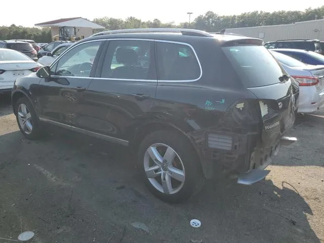 WVGEP9BP4ED007349 2014 2014 Volkswagen Touareg- V6 Tdi 2