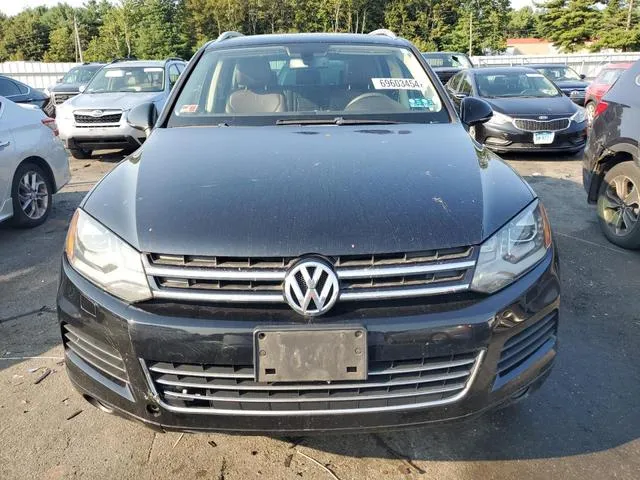 WVGEP9BP4ED007349 2014 2014 Volkswagen Touareg- V6 Tdi 5