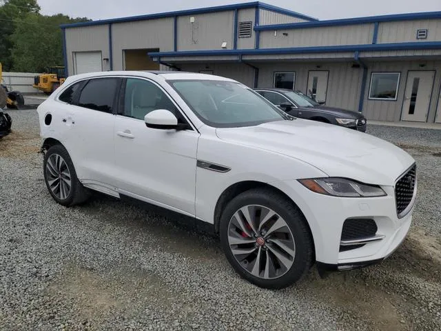 SADCJ2EX3NA689792 2022 2022 Jaguar F-Pace- S 4