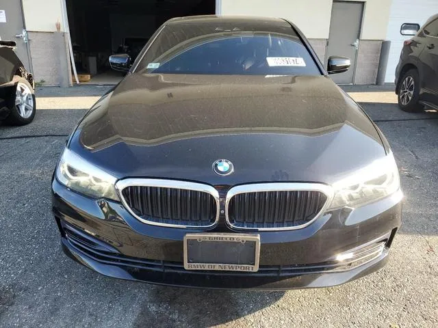 WBAJE7C58KWW19996 2019 2019 BMW 5 Series- 540 XI 5