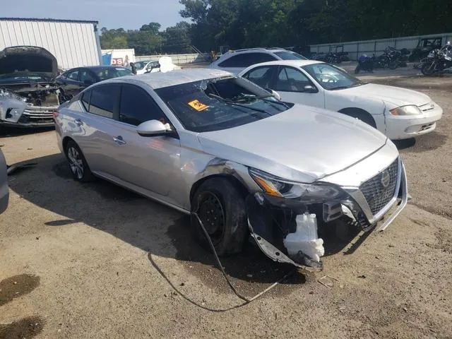 1N4BL4BVXLC238429 2020 2020 Nissan Altima- S 4