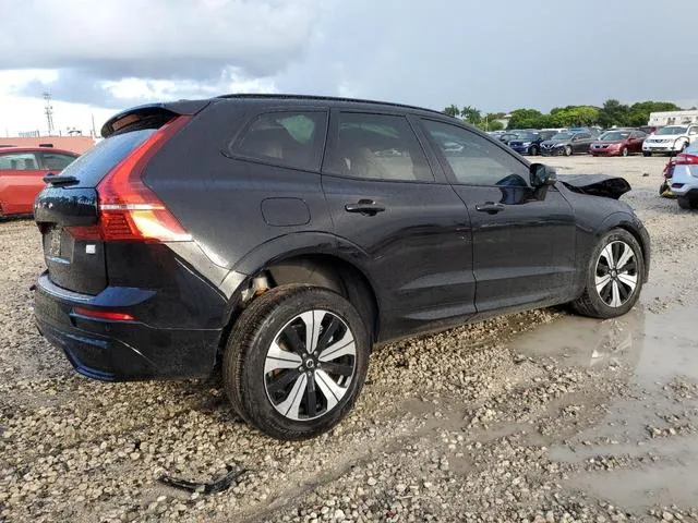 YV4H60DKXR1944650 2024 2024 Volvo XC60- Core 3