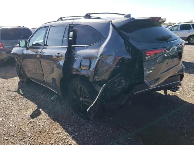 5TDKDRAH2PS508645 2023 2023 Toyota Highlander- L 2