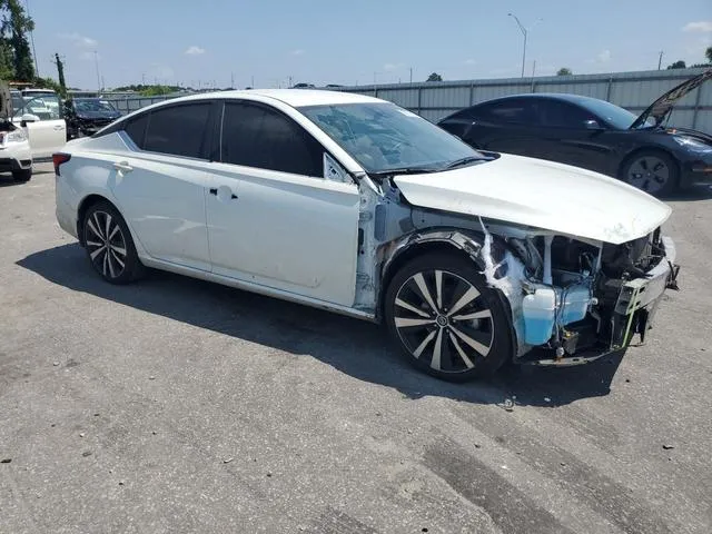 1N4BL4CV7MN372075 2021 2021 Nissan Altima- SR 4