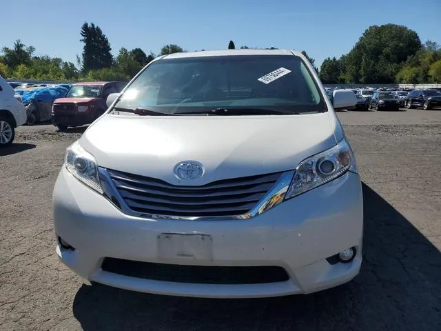 5TDYZ3DC4HS894530 2017 2017 Toyota Sienna- Xle 5