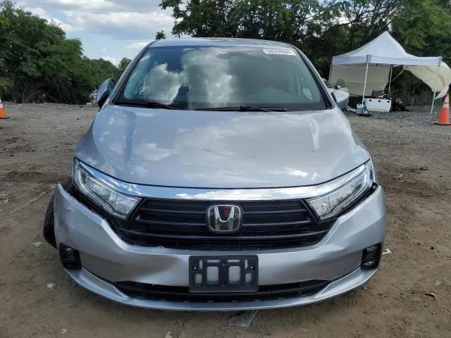 5FNRL6H52RB059034 2024 2024 Honda Odyssey- EX 5