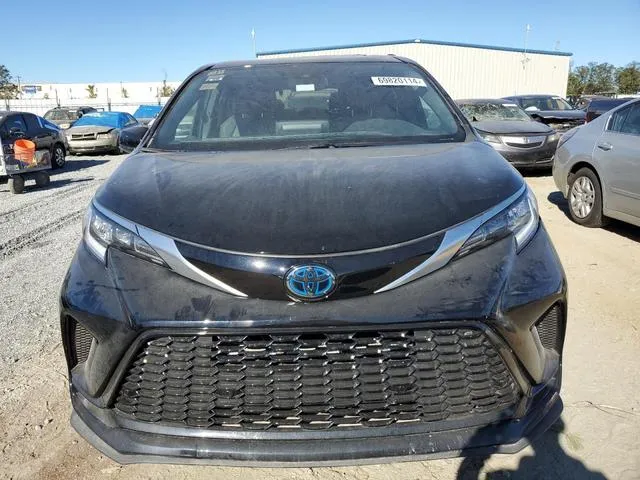 5TDXSKFC8NS070811 2022 2022 Toyota Sienna- Xse 5