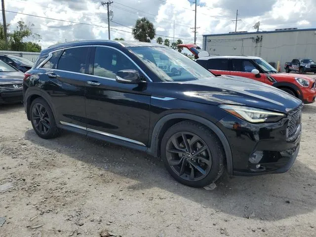 3PCAJ5M18KF119839 2019 2019 Infiniti QX50- Essential 4