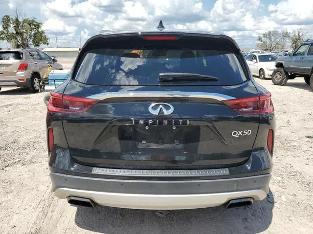 3PCAJ5M18KF119839 2019 2019 Infiniti QX50- Essential 6