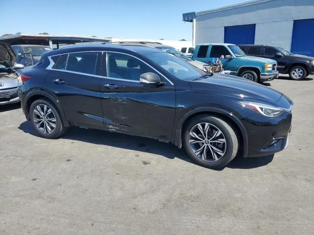 SJKCH5CPXJA048397 2018 2018 Infiniti QX30- Base 4