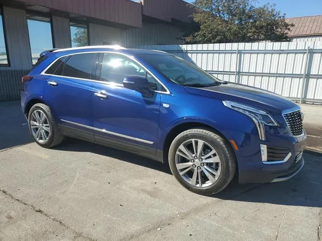 1GYKNCR40SZ100030 2025 2025 Cadillac XT5- Premium Luxury 4