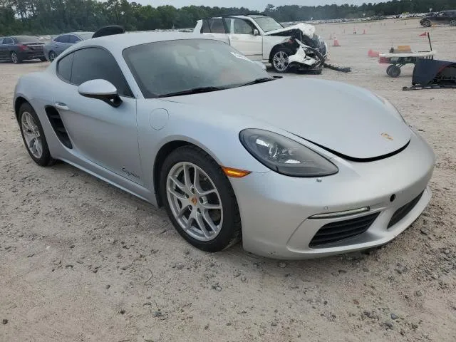 WP0AA2A81HK270176 2017 2017 Porsche Cayman 4