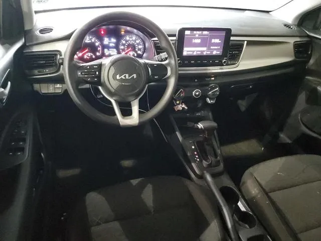 3KPA24AD8NE487034 2022 2022 KIA Rio- LX 8