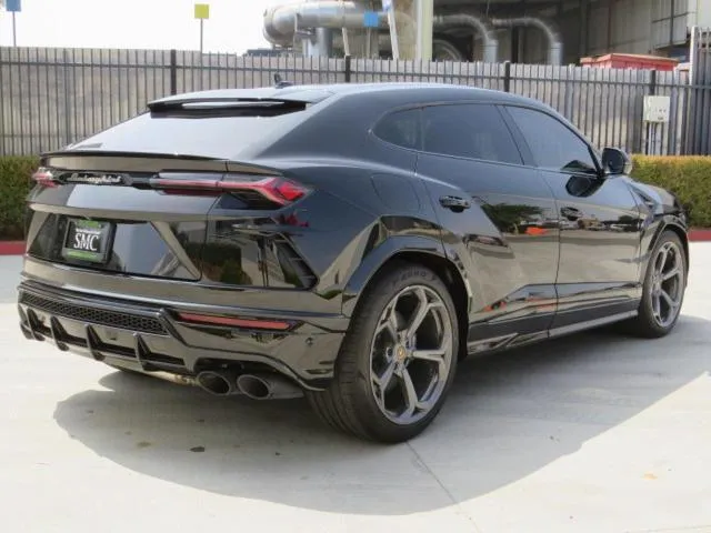 ZPBUA1ZL9LLA08658 2020 2020 Lamborghini Urus 3