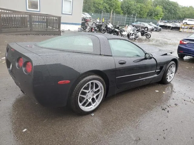 1G1YY22G525116472 2002 2002 Chevrolet Corvette 3