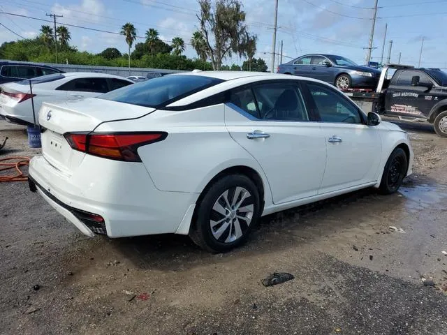 1N4BL4BVXKC133338 2019 2019 Nissan Altima- S 3