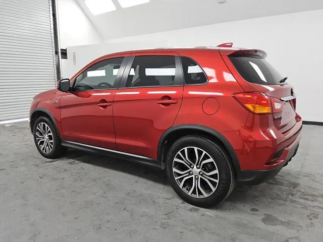 JA4AP4AU6KU017187 2019 2019 Mitsubishi Outlander- SE 2