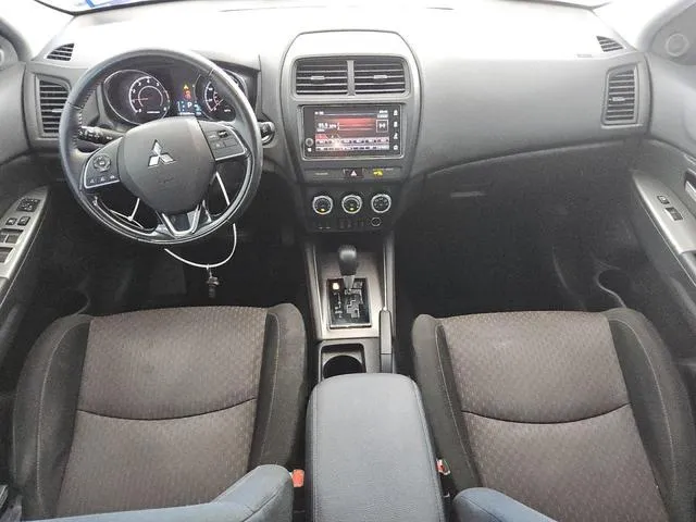 JA4AP4AU6KU017187 2019 2019 Mitsubishi Outlander- SE 8